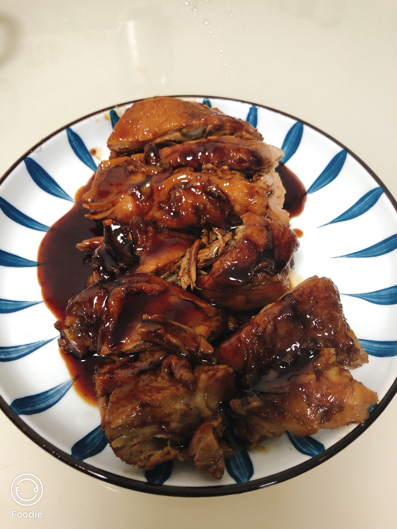 本帮酱鸭腿