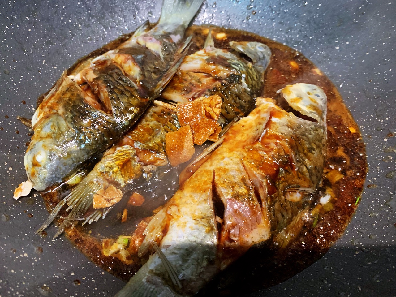 本帮味的陈皮糖醋鲫鱼