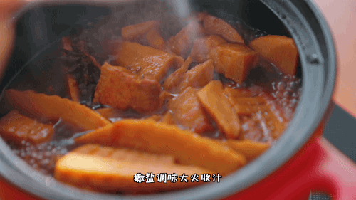 必备年菜冬笋红烧肉