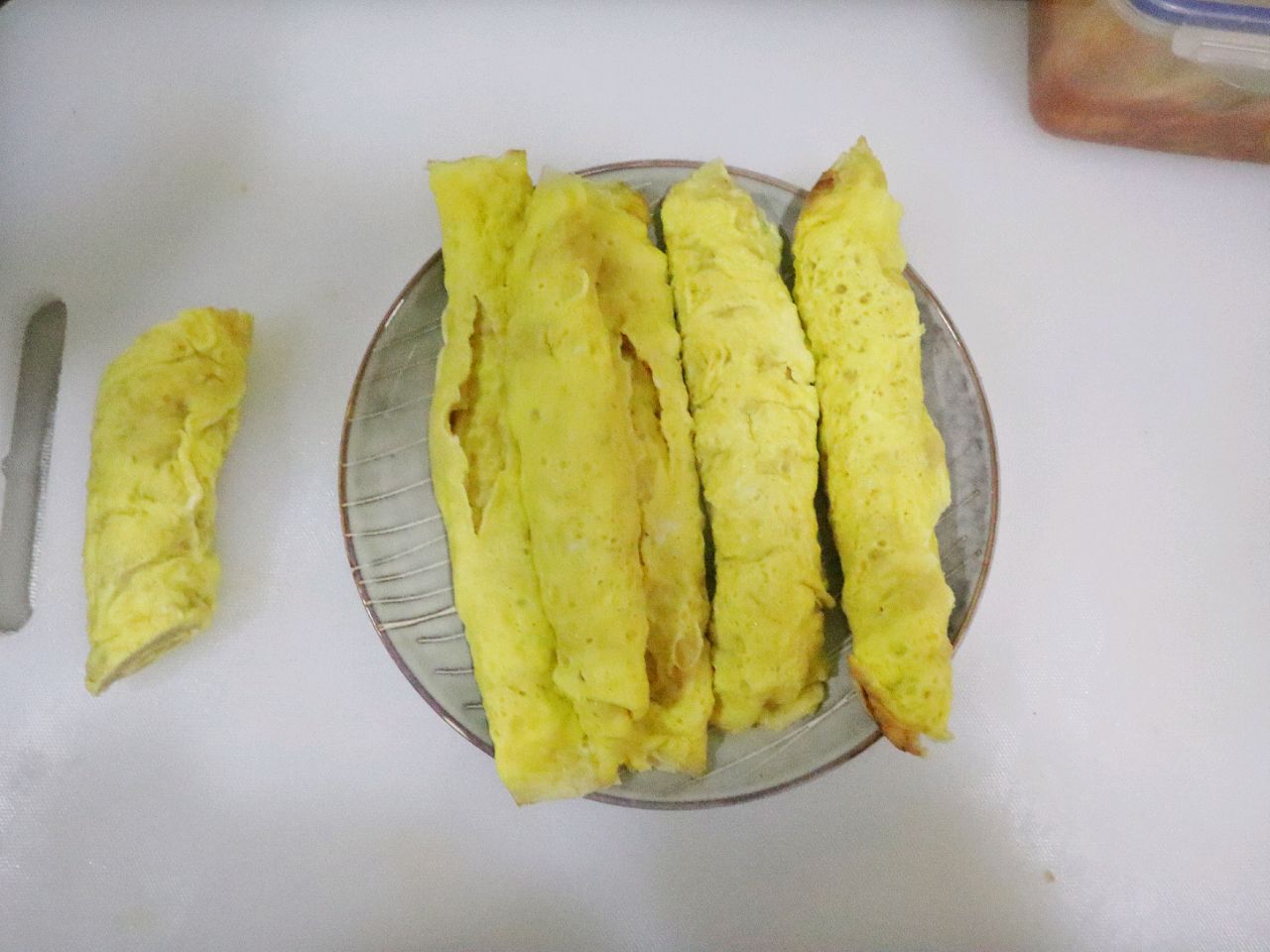 荸荠蛋皮肉卷