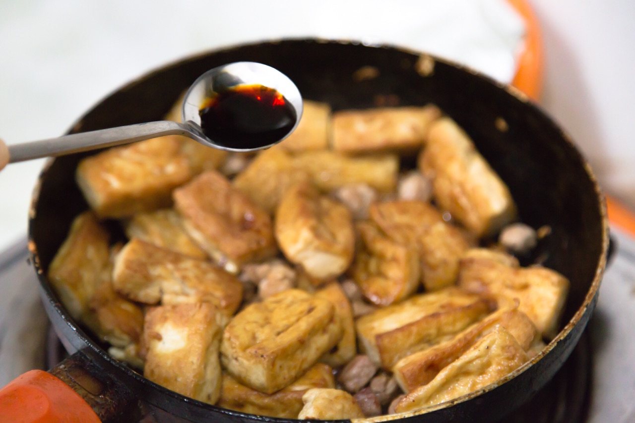 比肉香浓入味的红烧豆腐