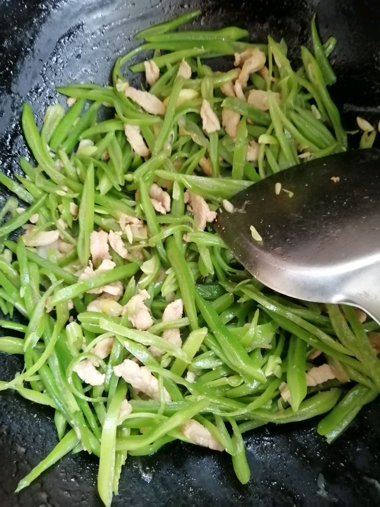 扁芸豆肉丝