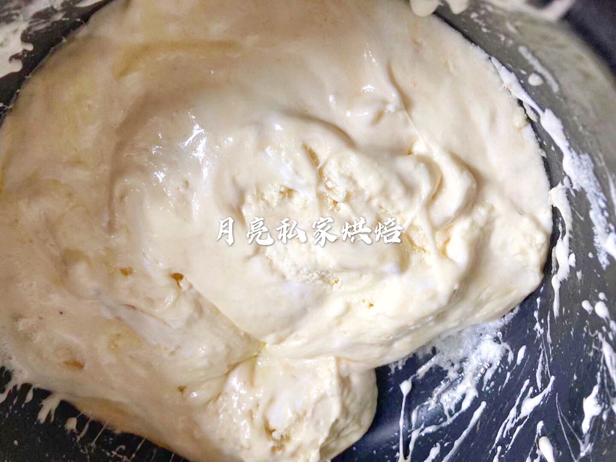 表皮柔软，内陷嘎嘣脆的奶枣