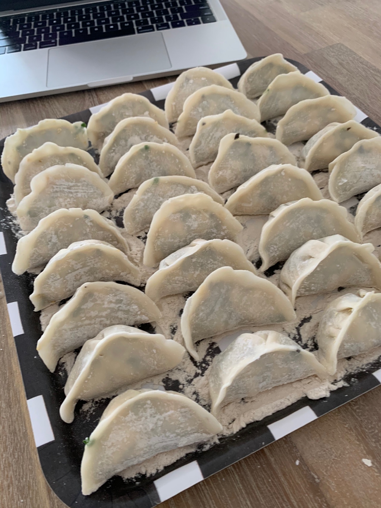 冰花饺子