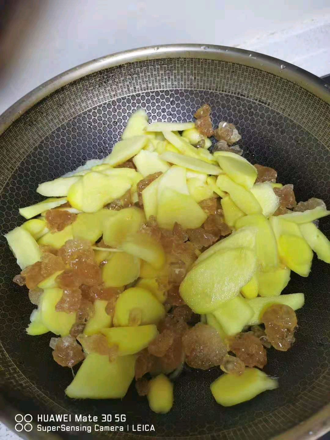 冰糖炒姜片