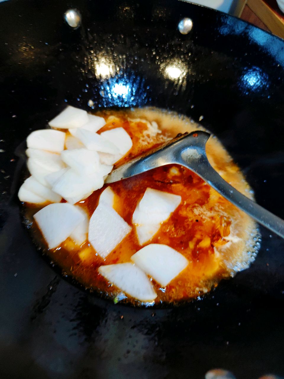 钵钵牛油羊肉煲