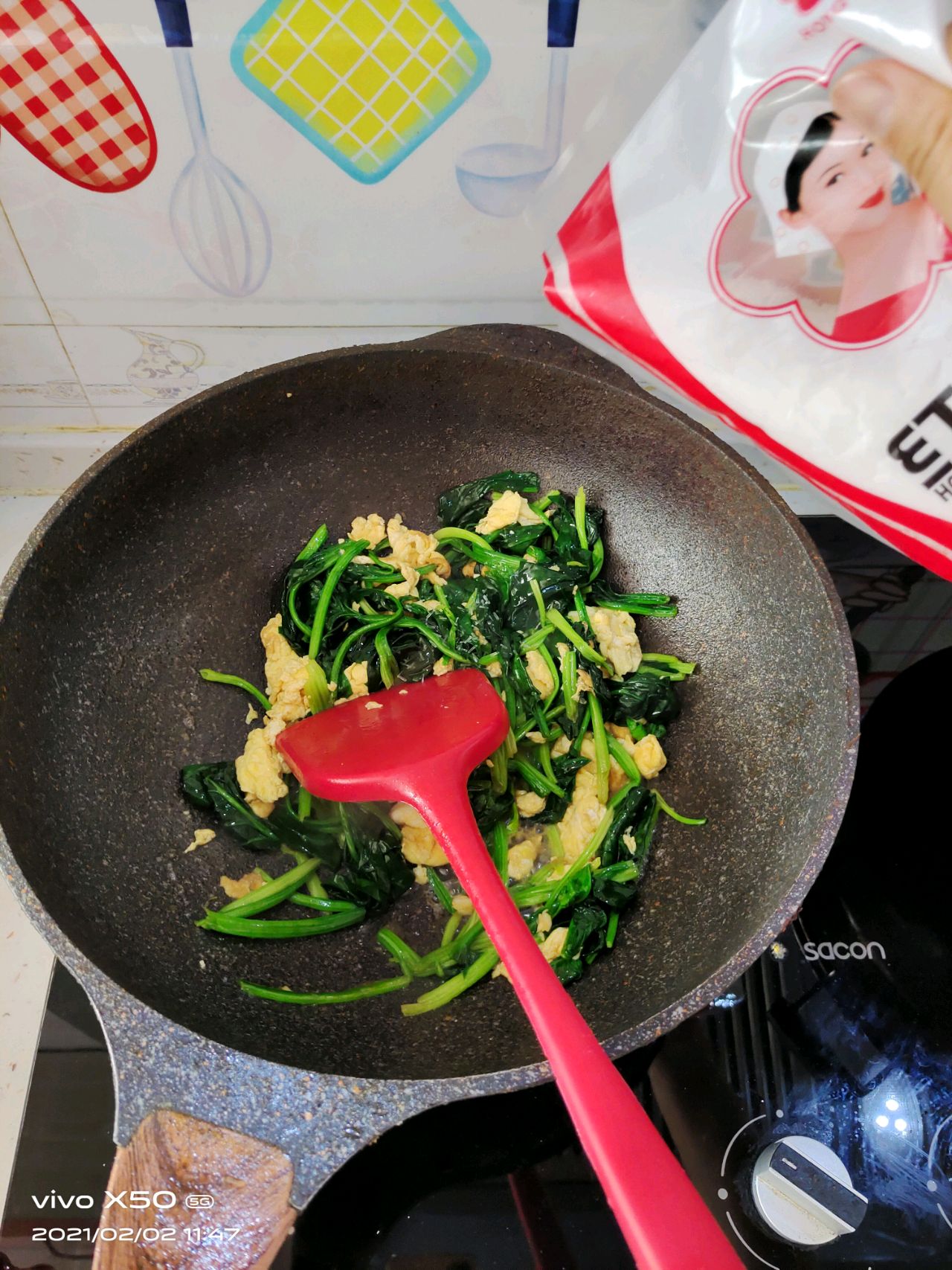 菠菜炒鸡蛋