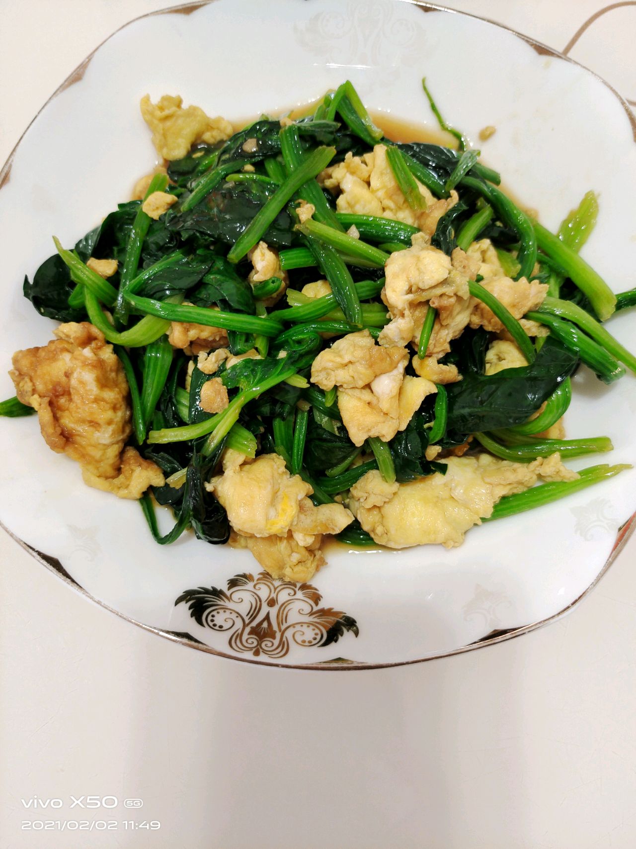 菠菜炒鸡蛋