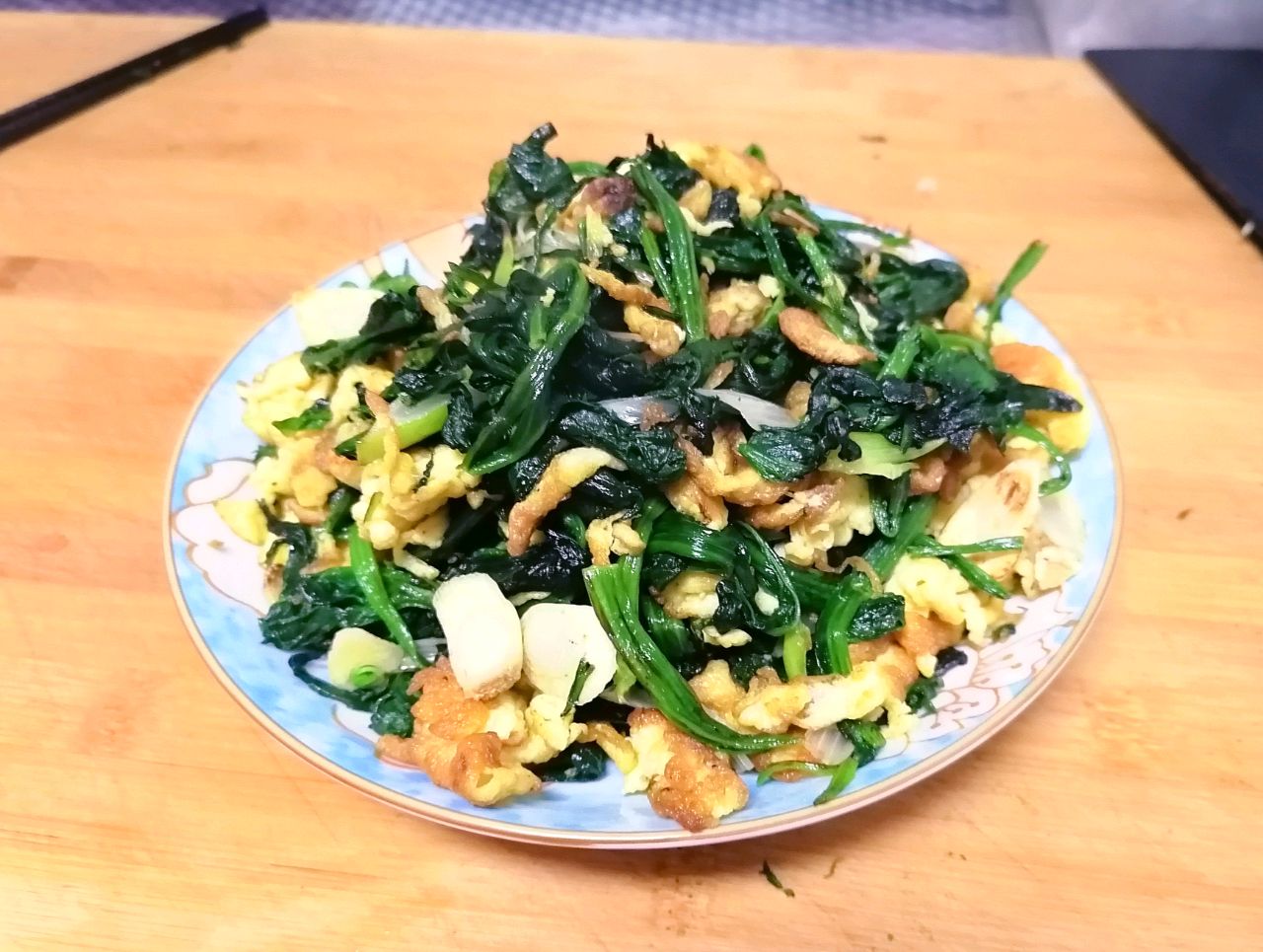 菠菜炒鸡蛋