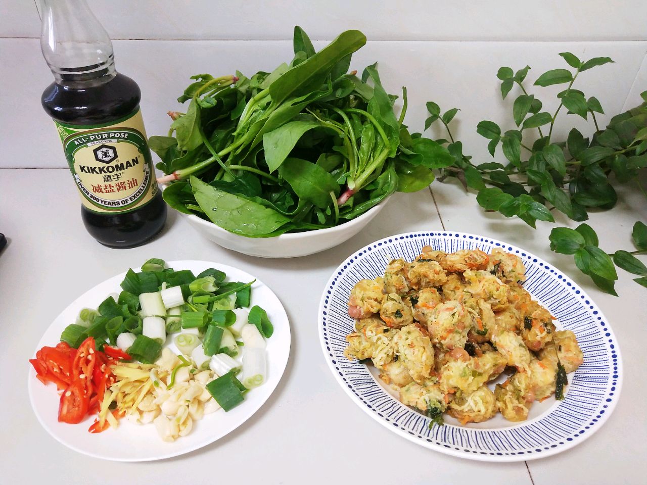 菠菜炖丸子