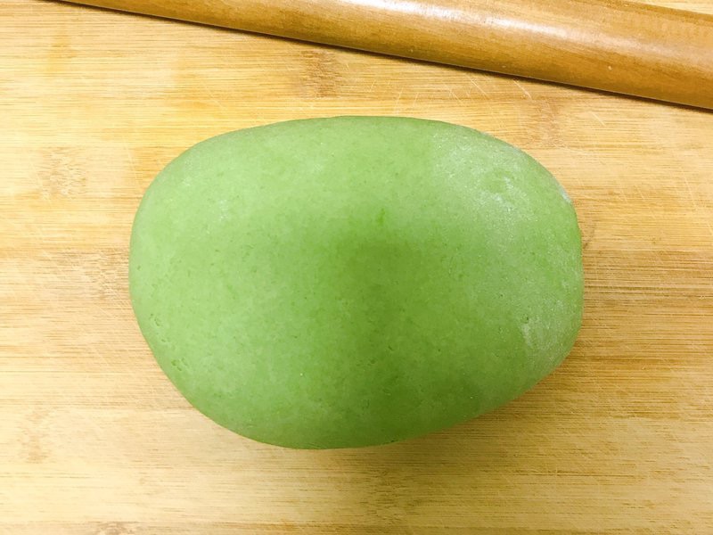 菠菜鸡蛋面