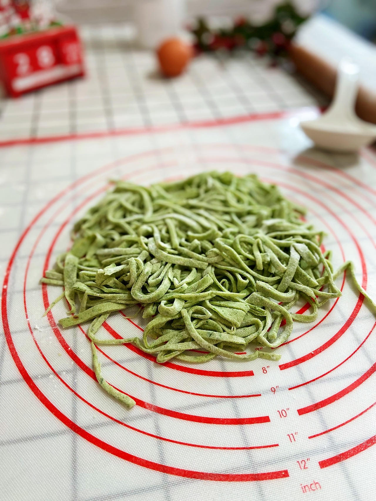 菠菜鸡蛋面 | 挑食宝宝也爱吃的面