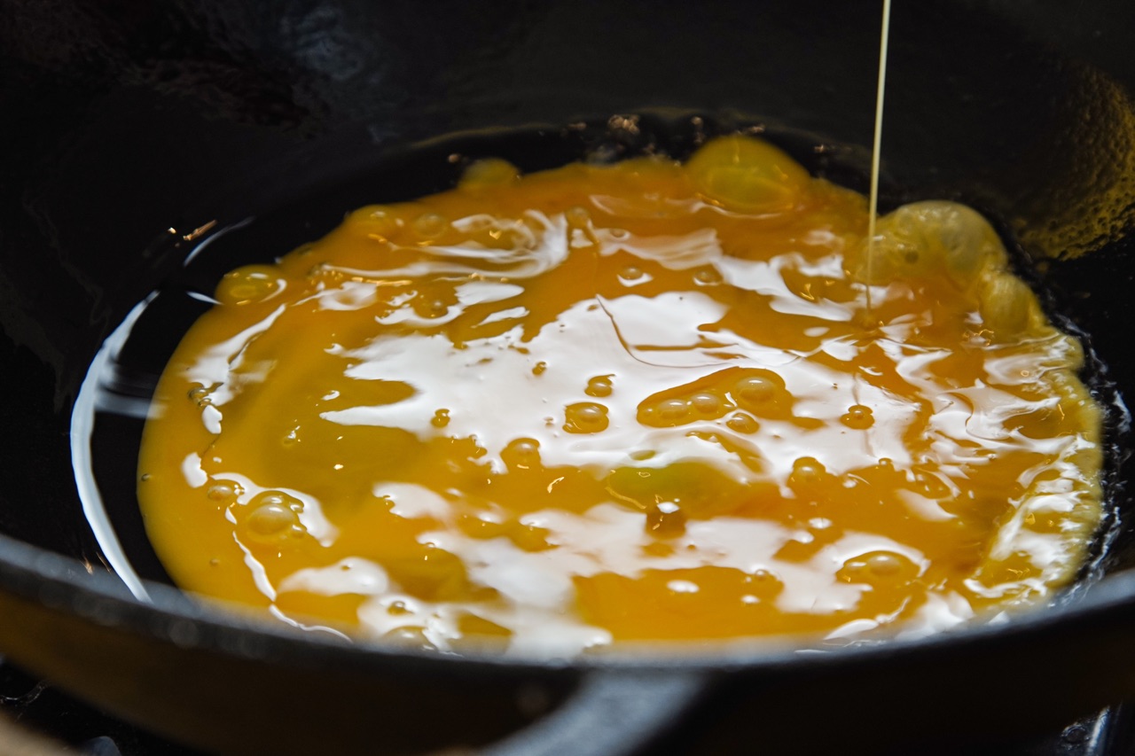 菠菜木耳炒鸡蛋
