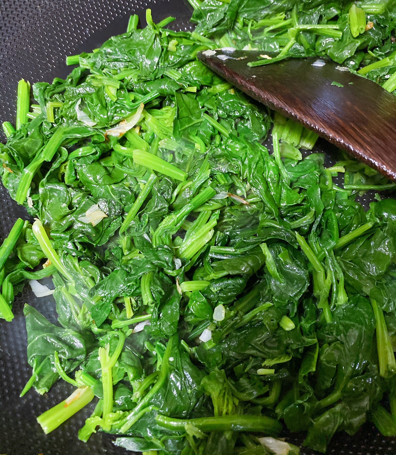 菠菜烹鸡蛋