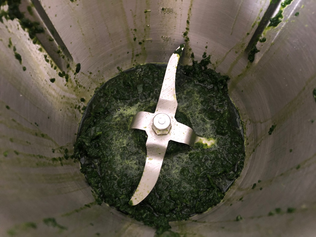 菠菜手擀面：