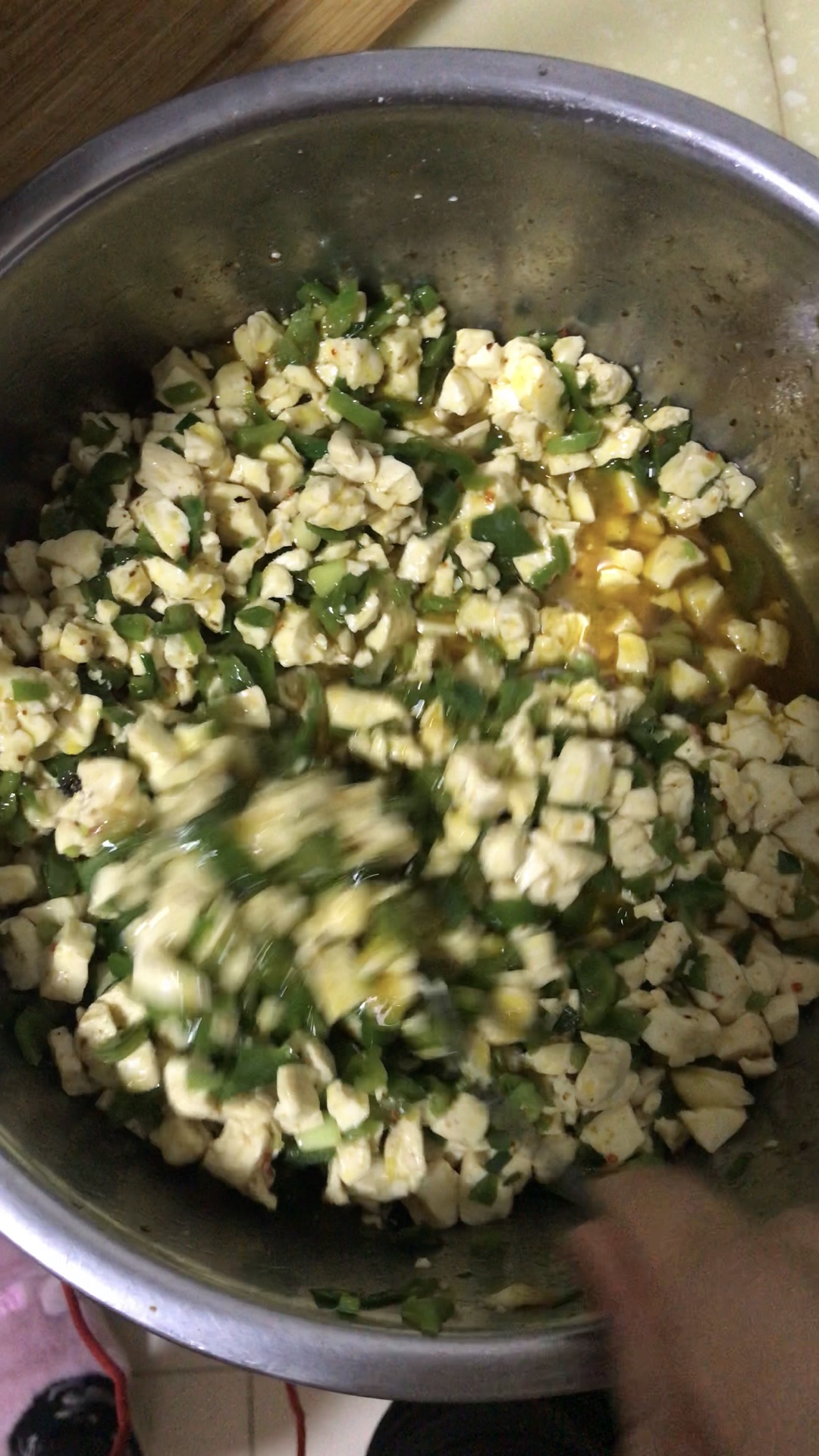 菠菜汁青椒豆腐馅包子