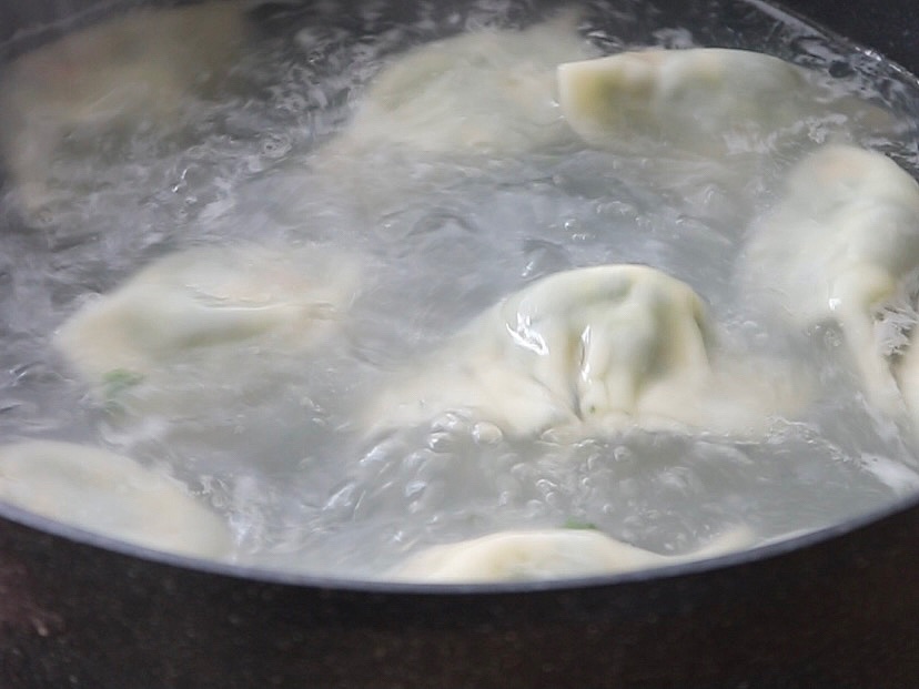 菠菜芝士水饺