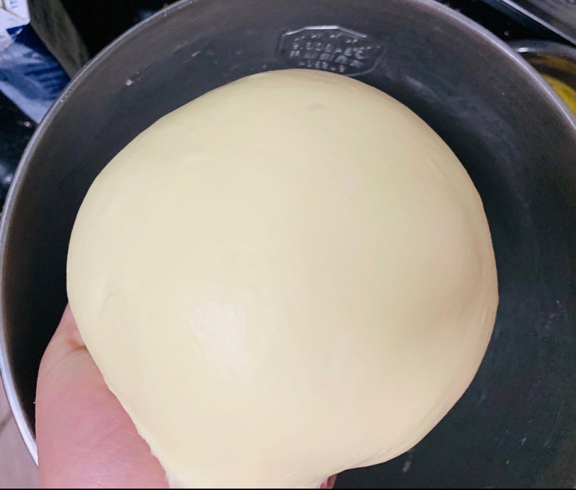 波兰种豆沙面包卷
