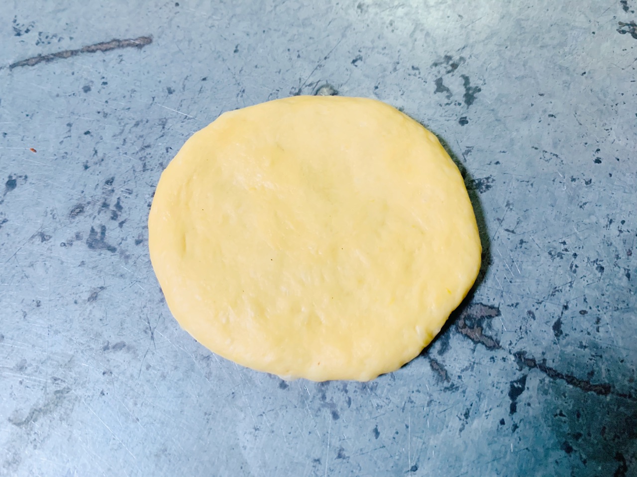 波兰种豆沙面包卷