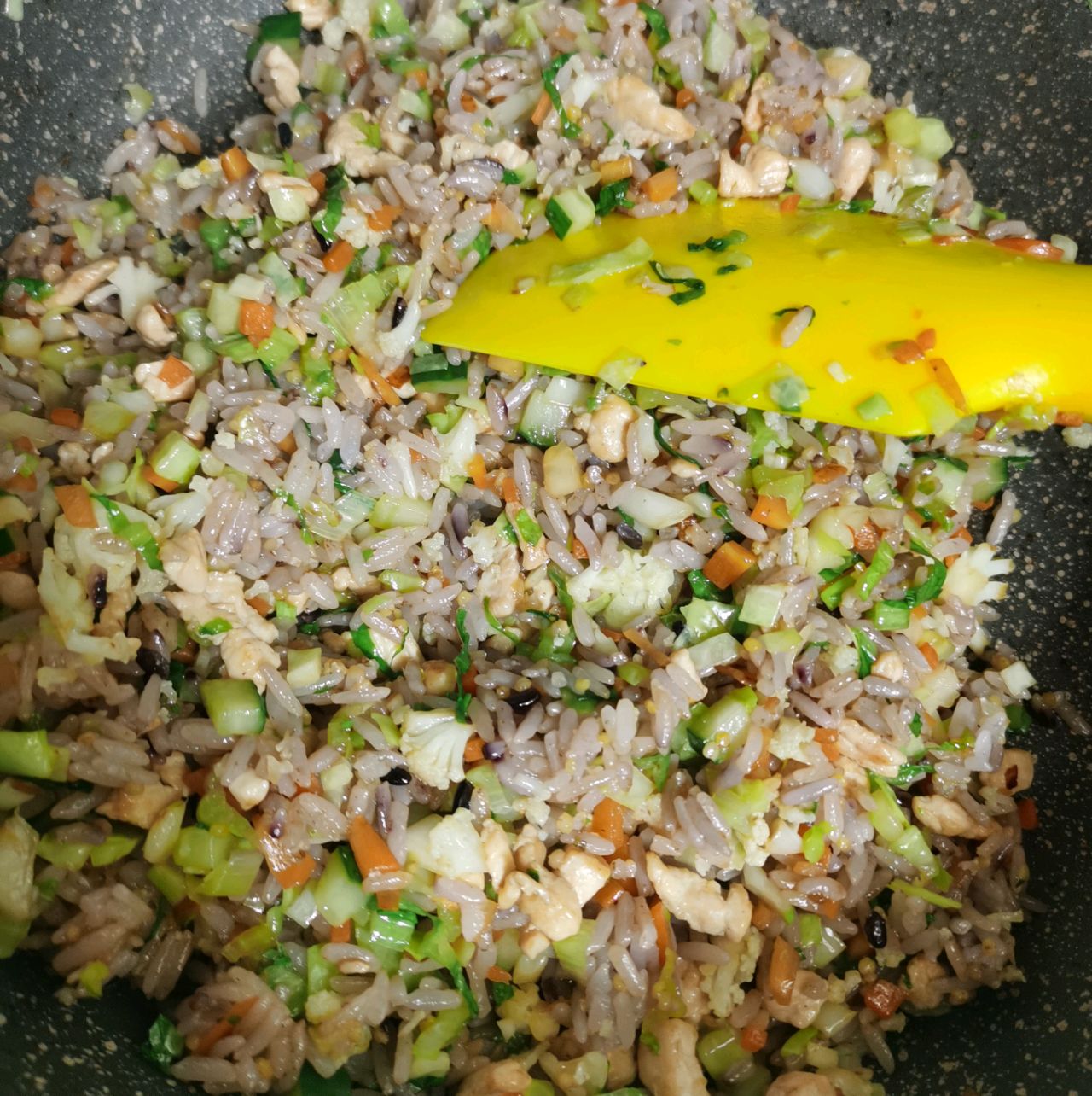 菠萝蛋包饭