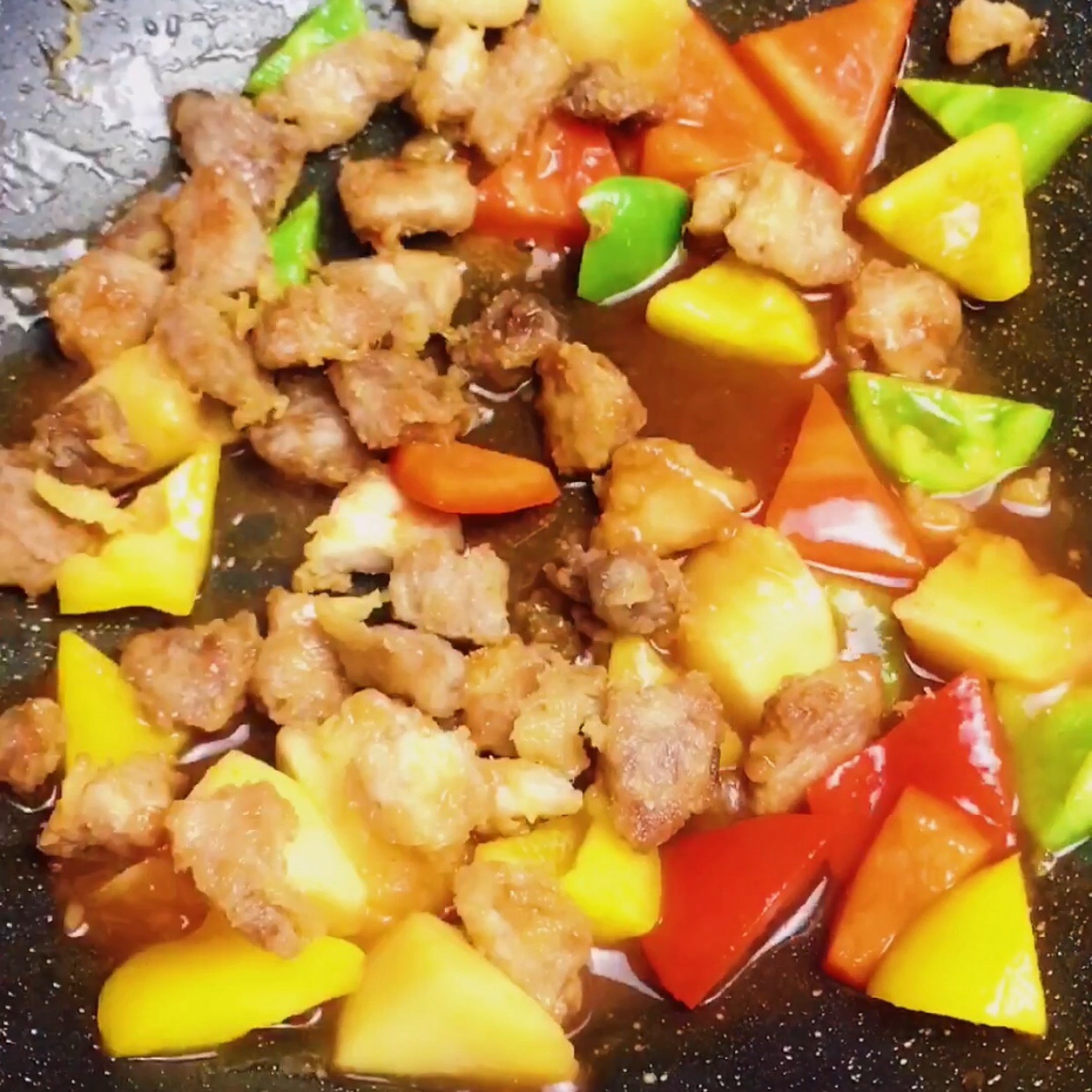 菠萝咕噜肉