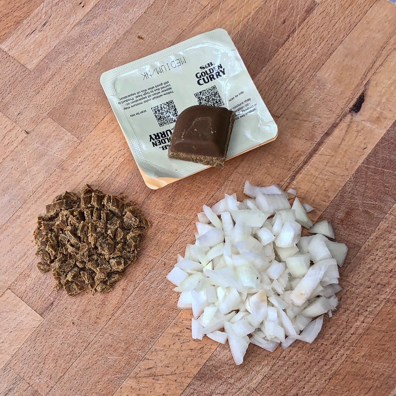 菠萝咖喱炒饭