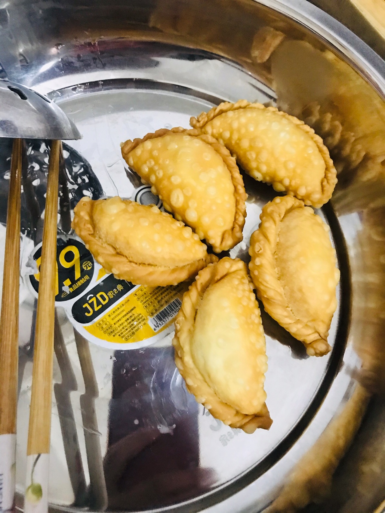 不一样的炸糖角