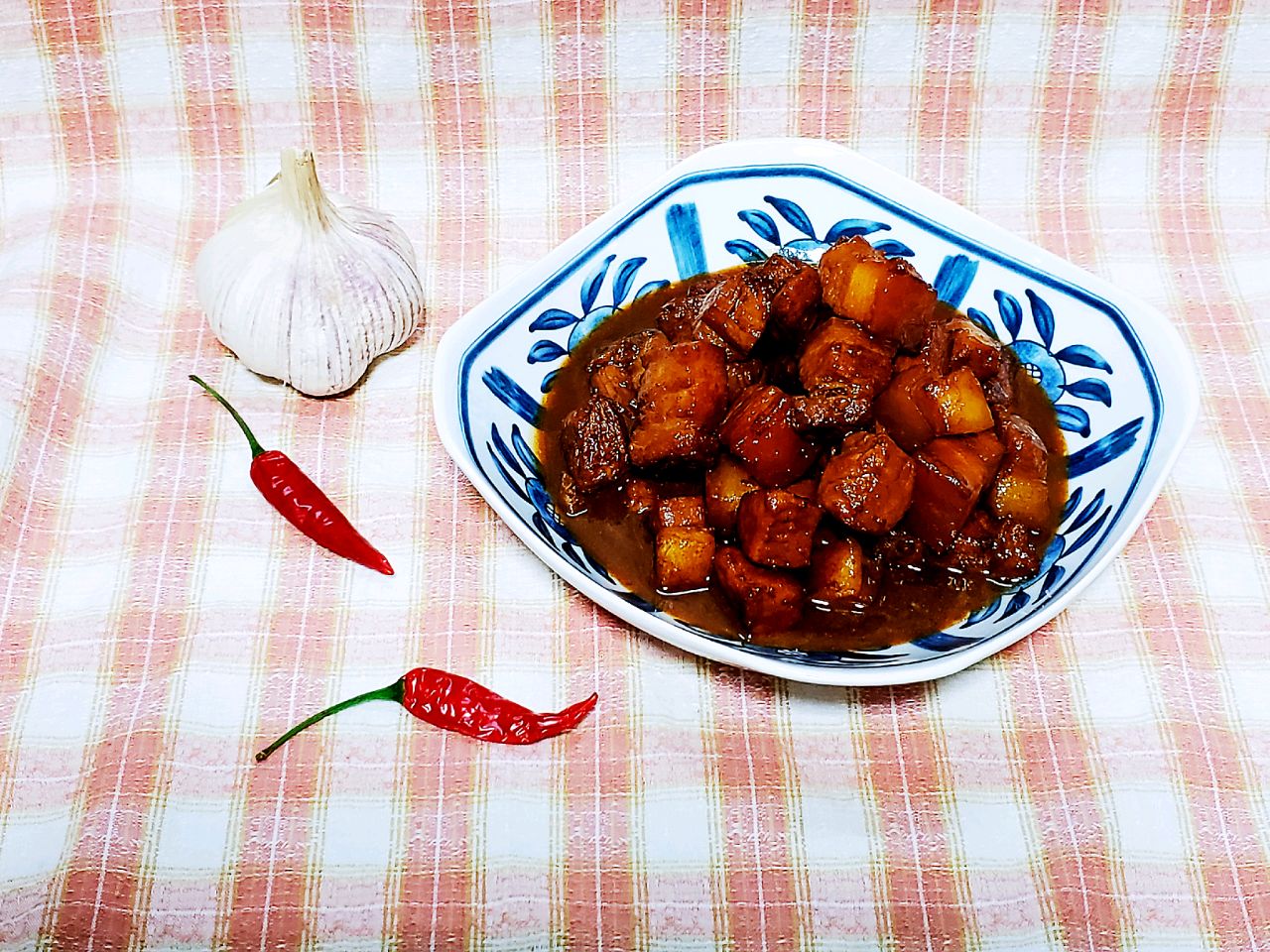 不加盐无水无油红烧肉