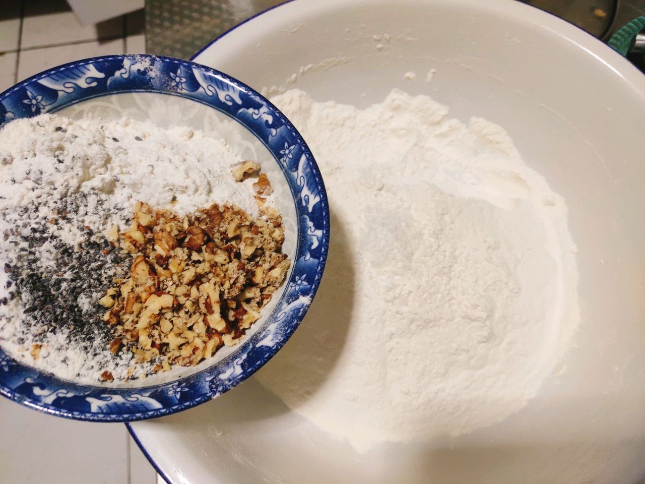 不用发面的核桃芝麻饼
