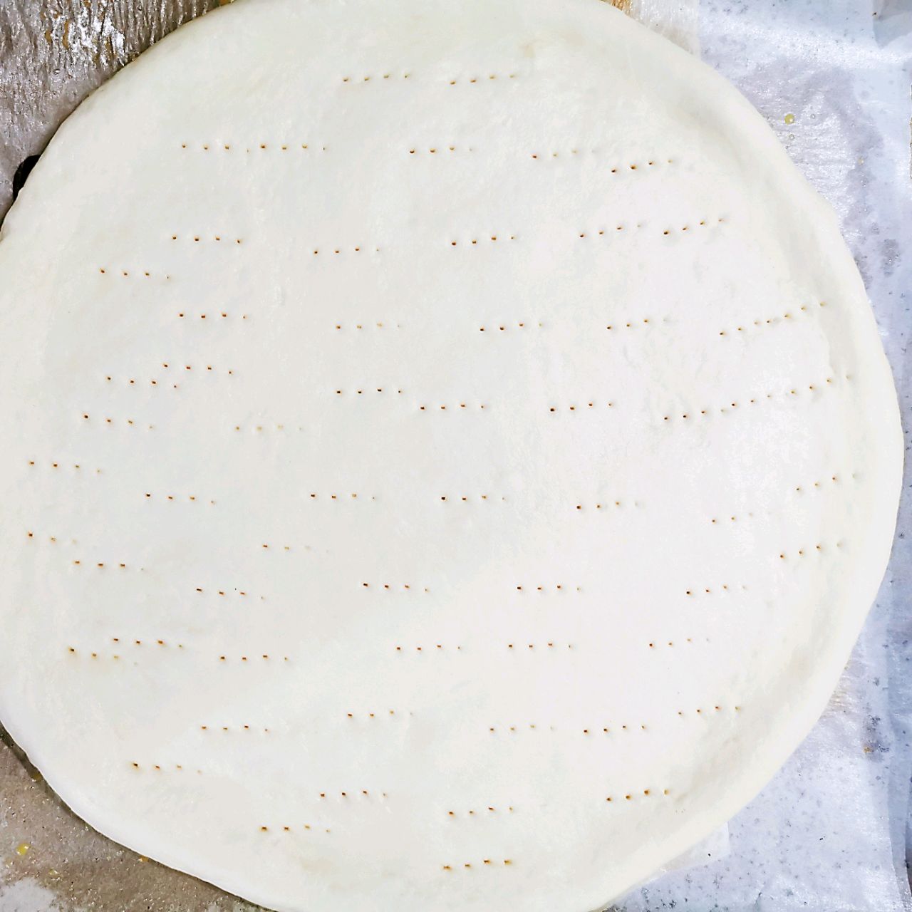 不用复杂馅料的简易火腿培根披萨