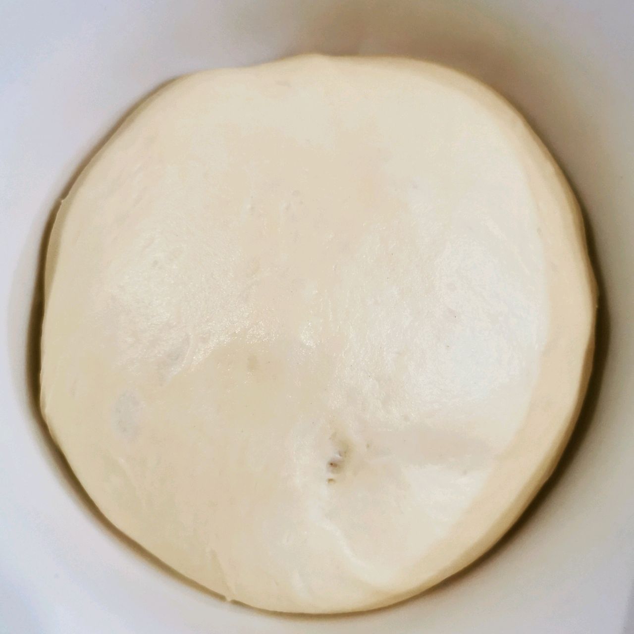 不用复杂馅料的简易火腿培根披萨