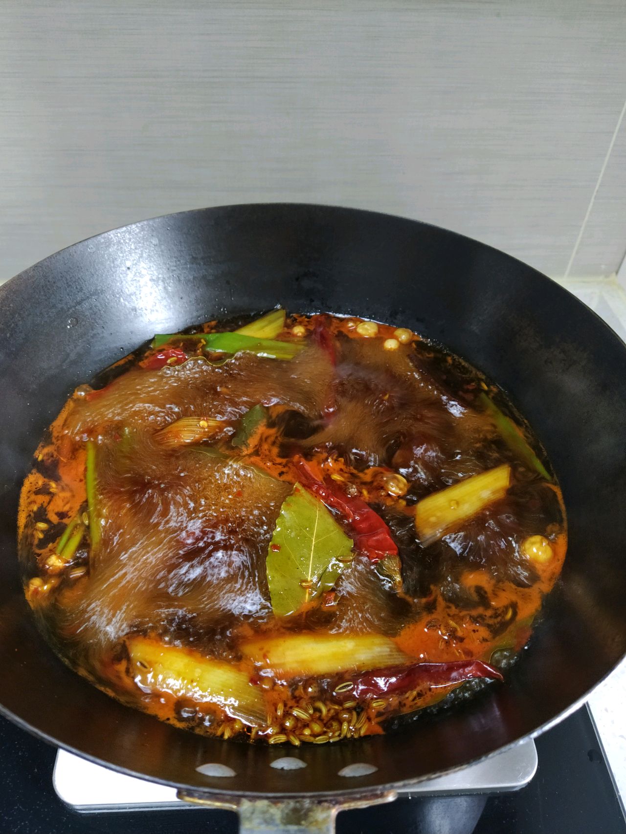 不用吐刺的香酥带鱼罐头