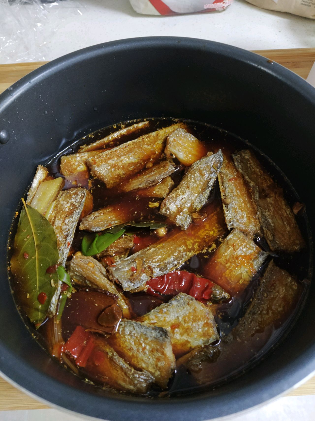 不用吐刺的香酥带鱼罐头