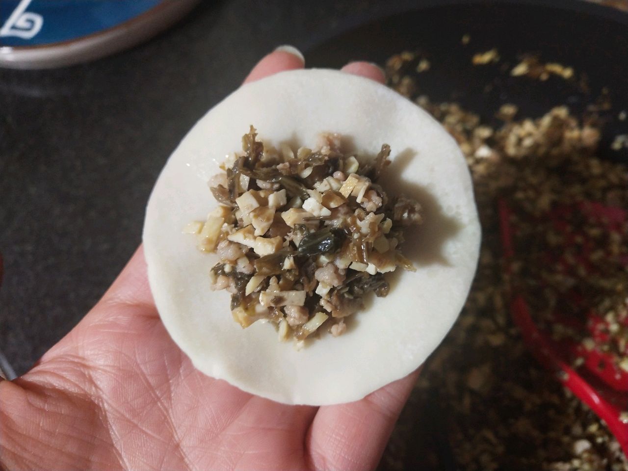 菜包饺