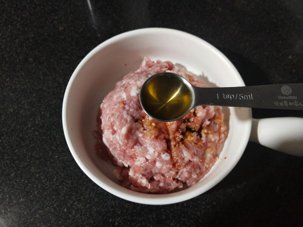 菜包饺