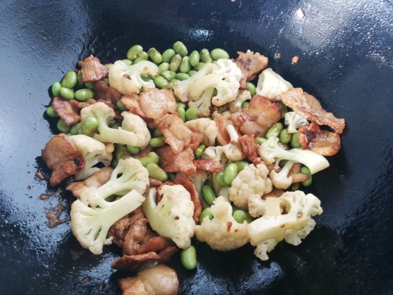 菜花豆米炒肉