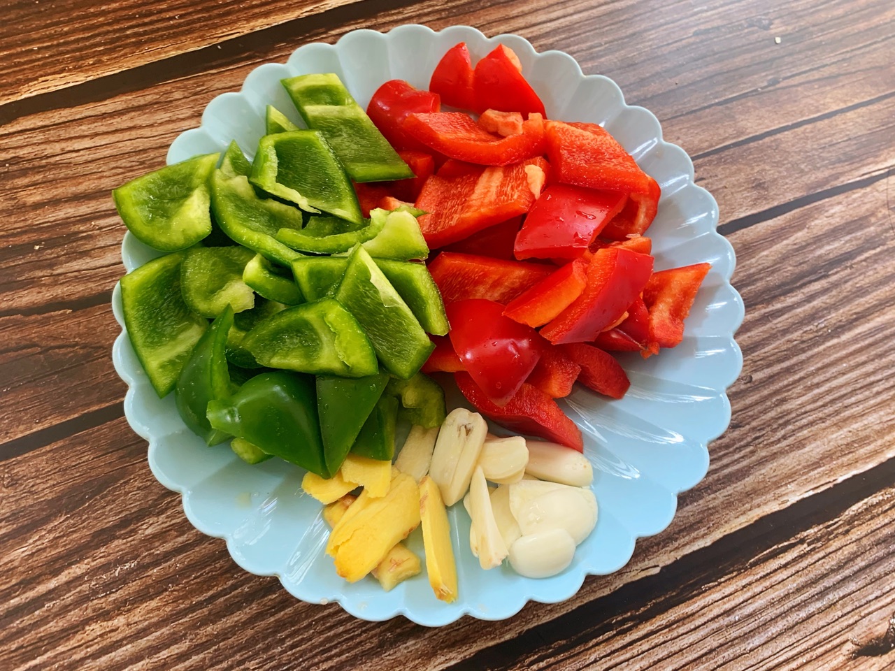 彩椒炒牛肉