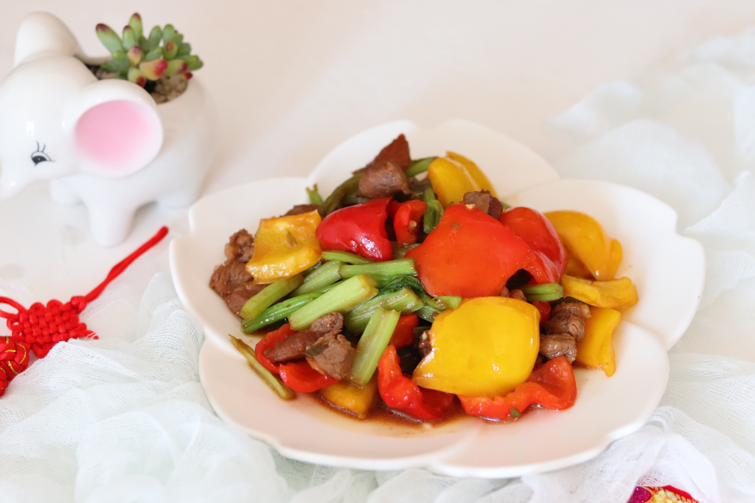 彩椒炒肉