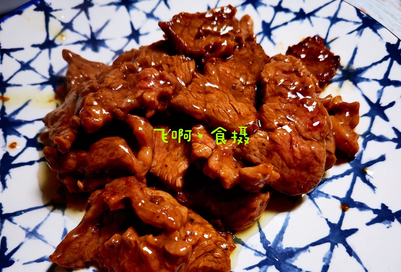彩椒芦笋炒黑椒牛肉片