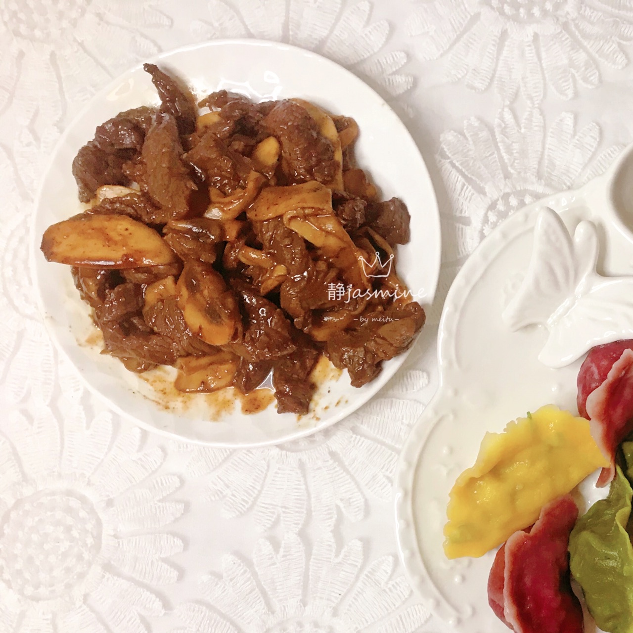 彩色饺子