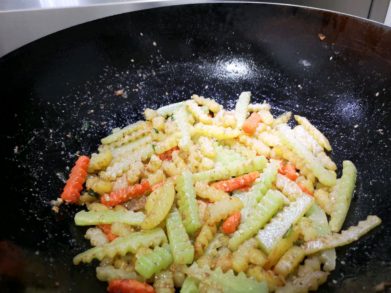彩色狼牙条