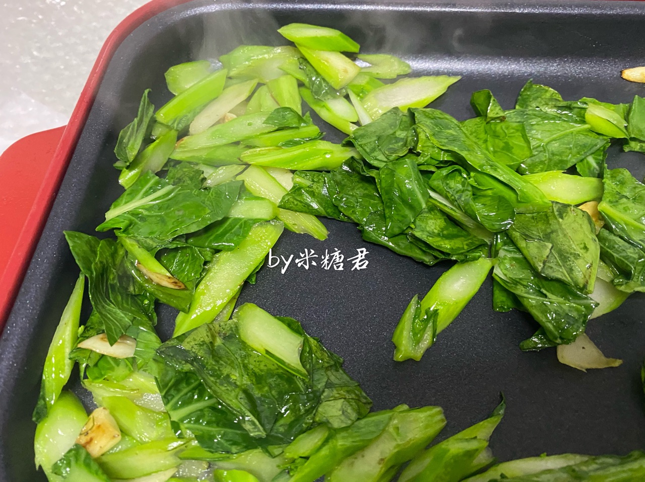 菜心炒牛肉盖饭