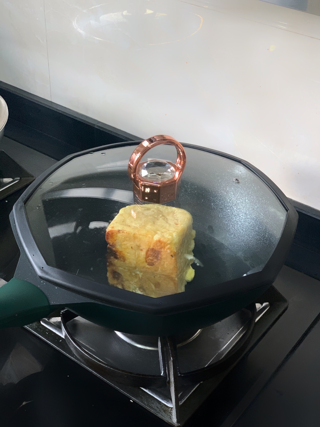 草莓法式吐司