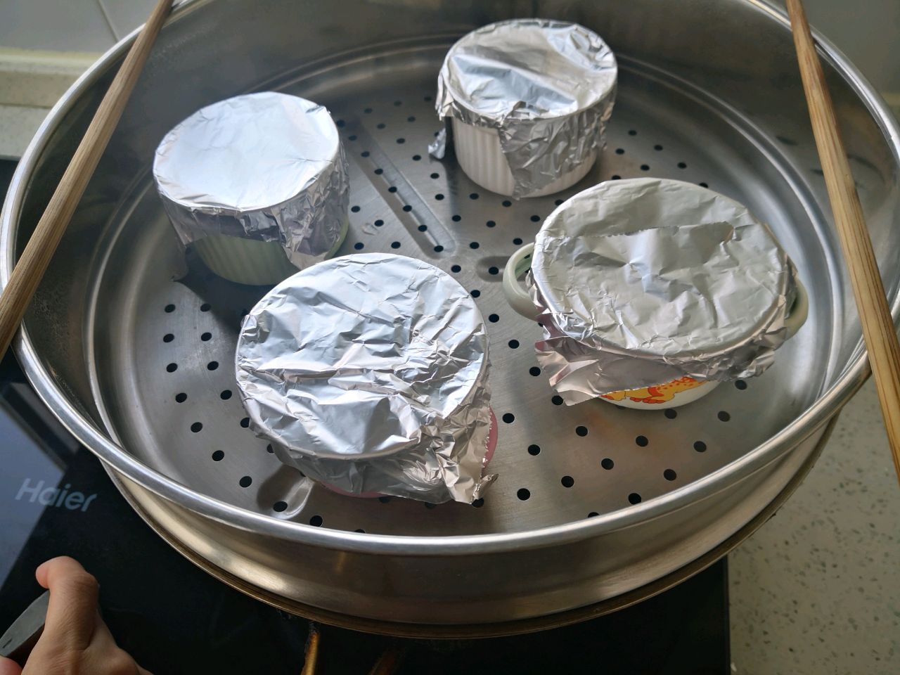 草莓植物酸奶布丁