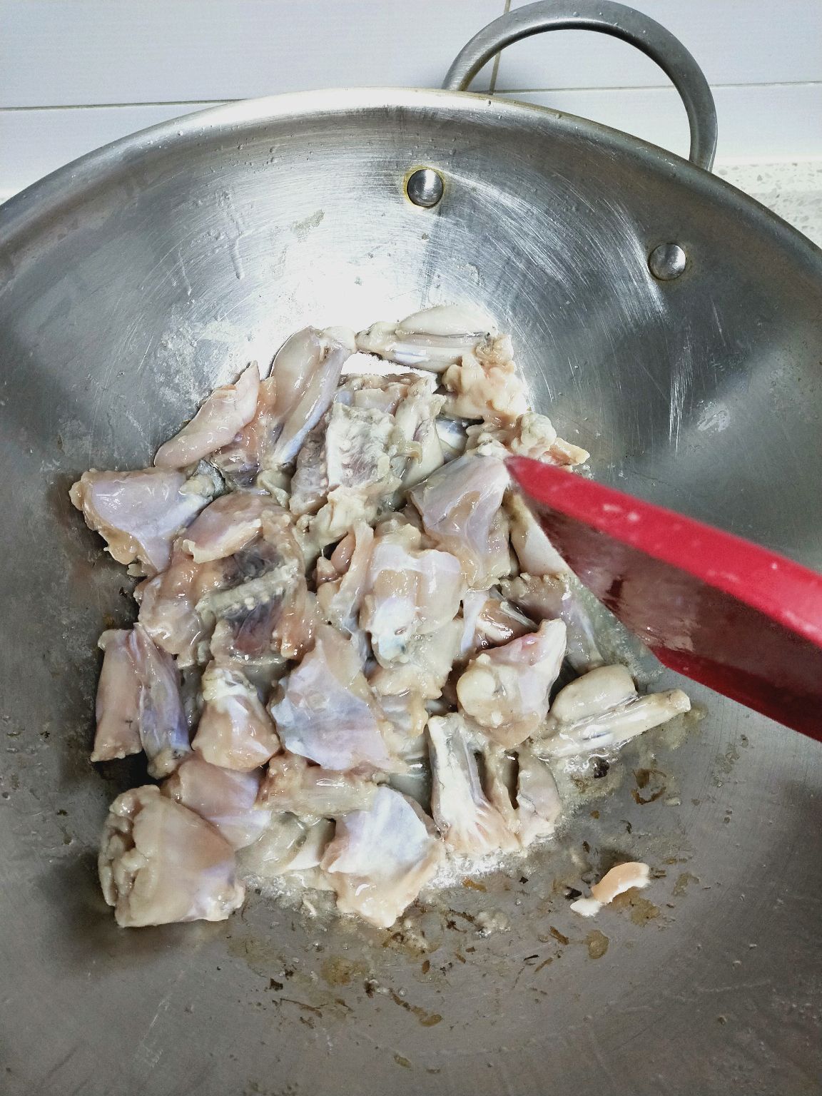 茶树菇炒牛蛙