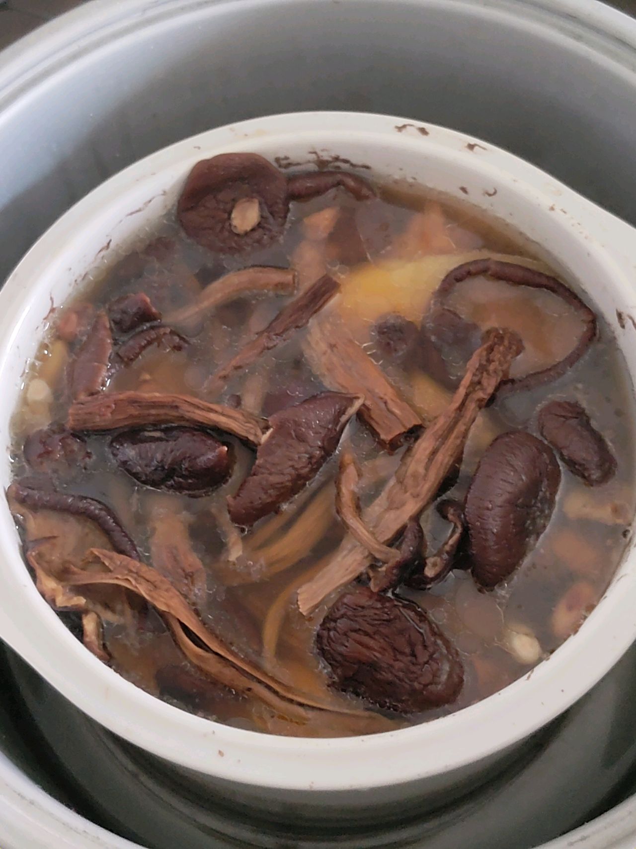 茶树菇排骨