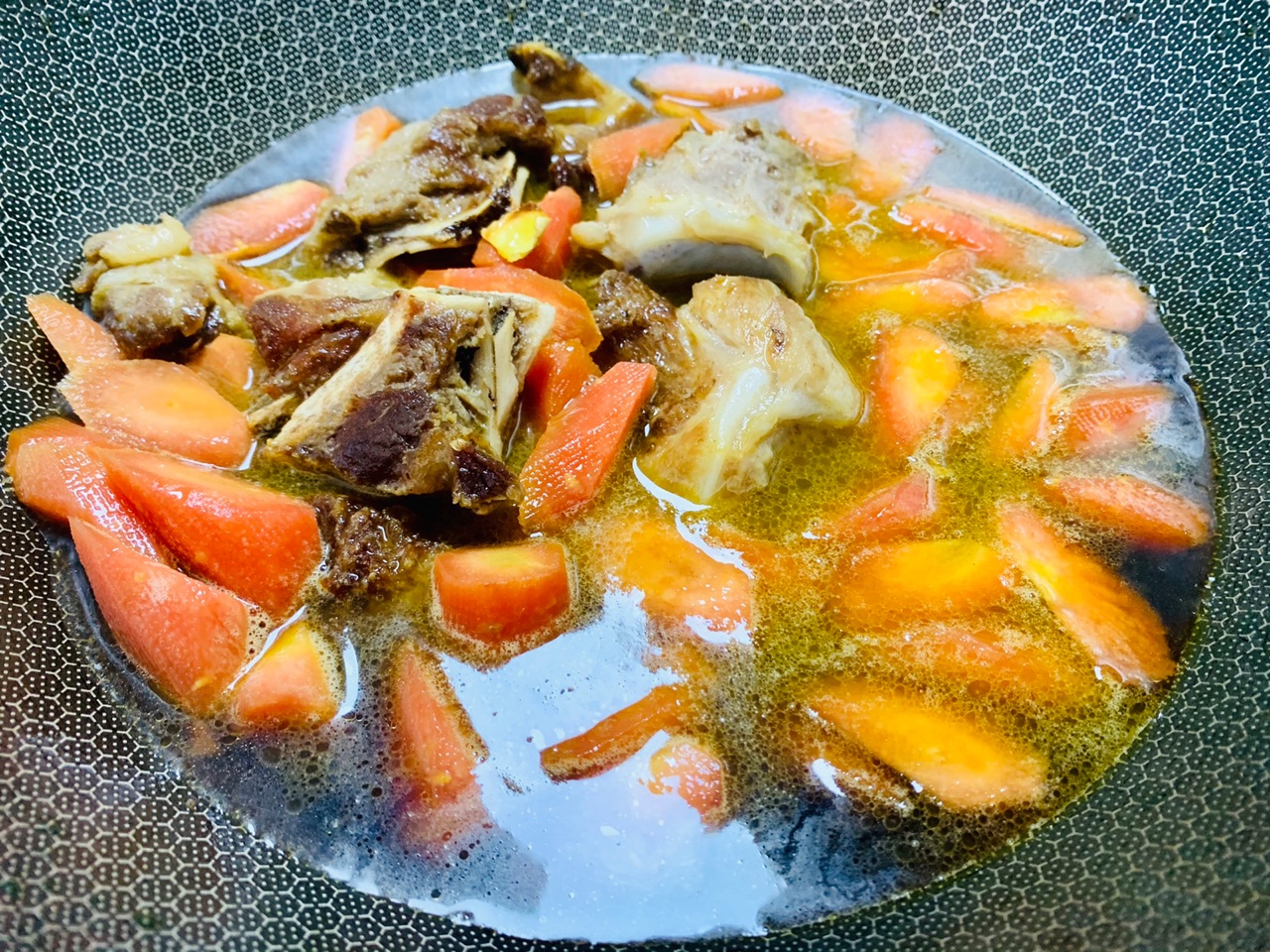 长肉神器之龙骨烧胡萝卜