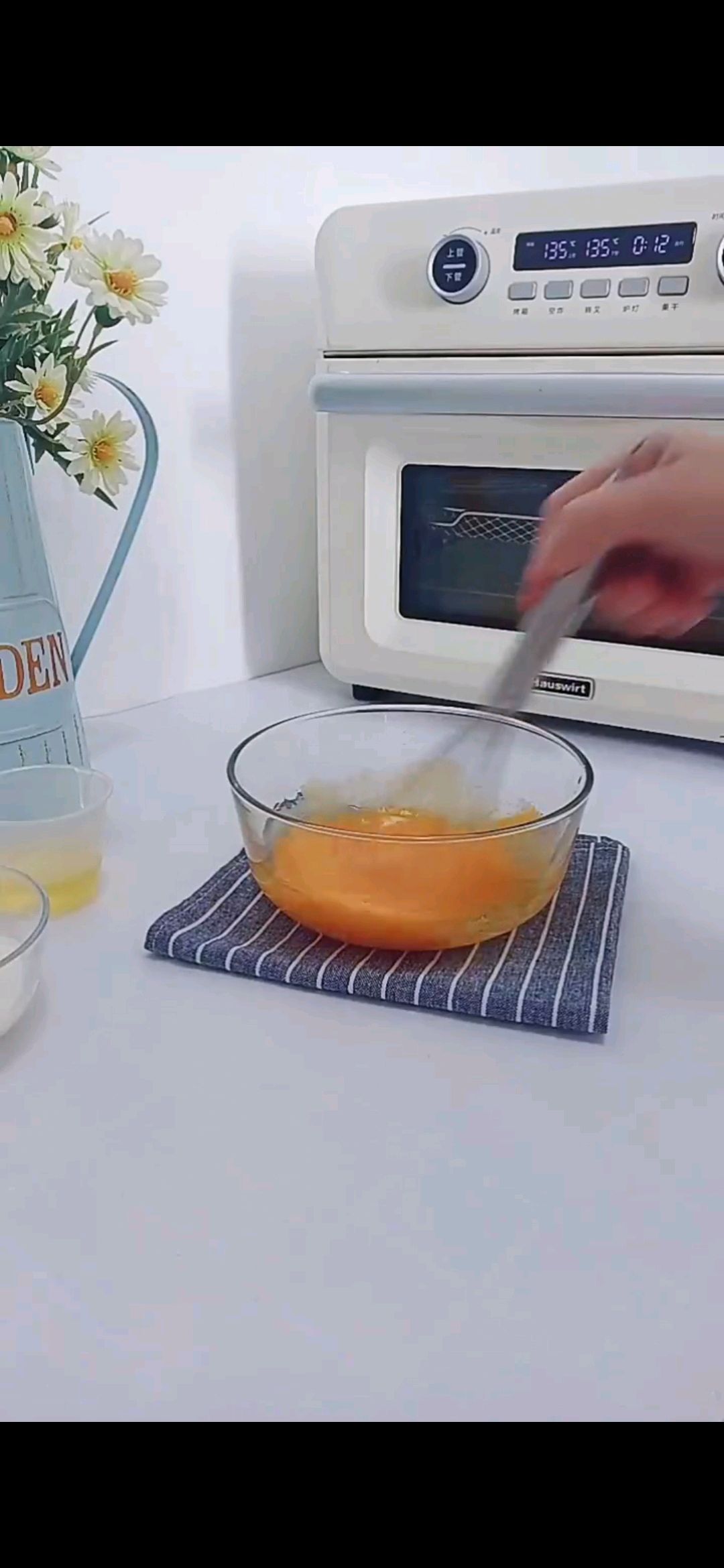 超好吃的海苔肉松戚风蛋糕