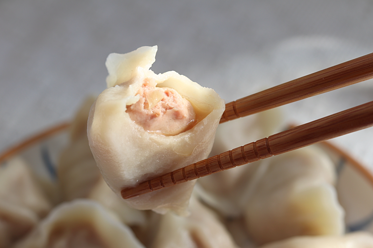 超好吃的牛肉水饺︱咬一口满满的汤汁哟