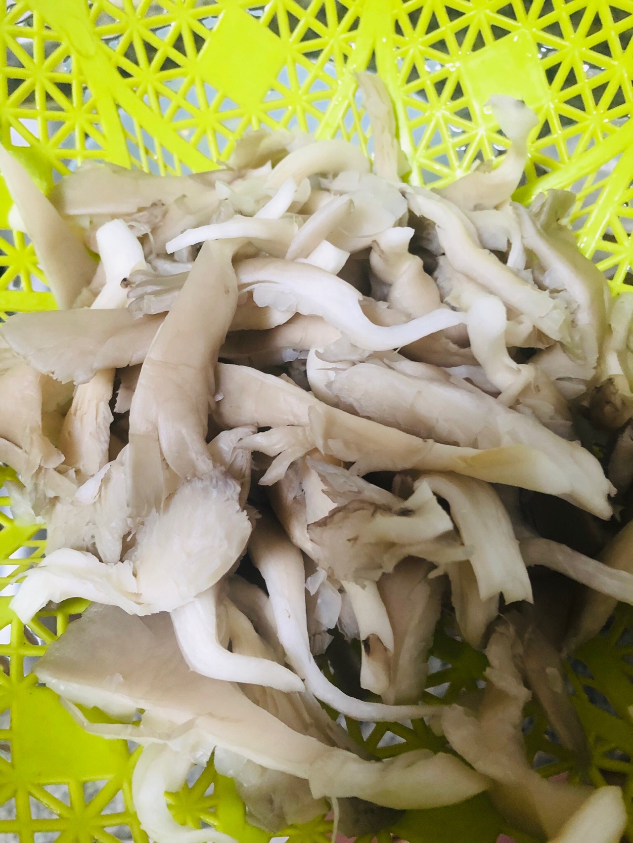超好吃的炸平菇